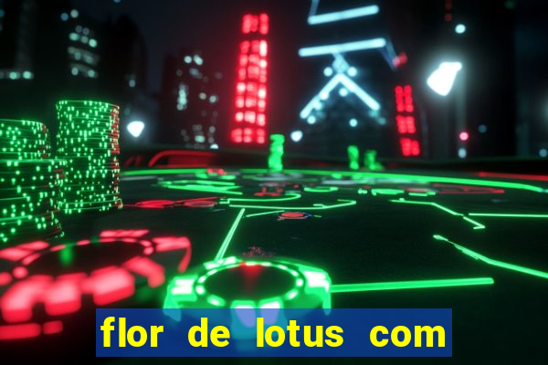 flor de lotus com lua tatuagem